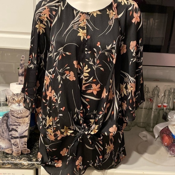 U women’s Vince Camuto floral 3/4 sleeve zipper plus size blouse 3X. - Picture 1 of 5